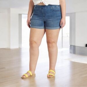 Liverpool CHLOE Rolled Cuff Denim Pull-On Shorts - Size 18